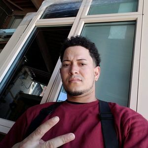 Meet your Posher, Francisco alberto